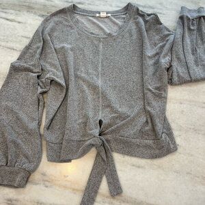 Billabong tie front sweater